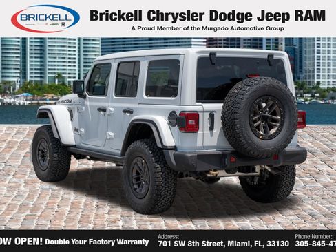 New 2025 Jeep Wrangler Unlimited Rubicon 392 image 7