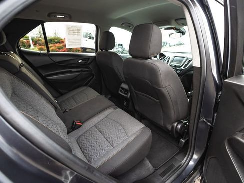 Used 2022 Chevrolet Equinox LT image 23