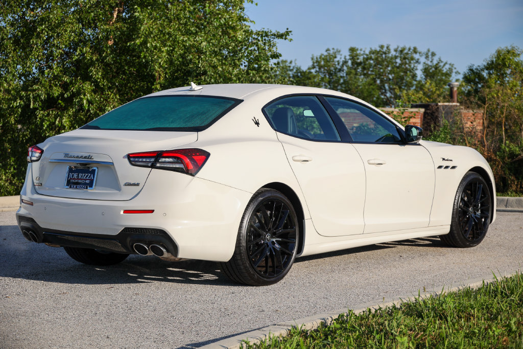 Used 2024 Maserati Ghibli Modena Ultima Q4 AWD/4WD image 23