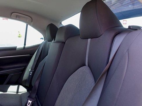 Used 2021 Toyota Camry LE FWD image 23