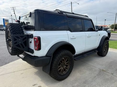 Used 2024 Ford Bronco Outer Banks AWD/4WD image 10