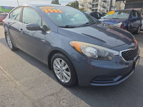 Used 2016 Kia Forte LX w/ LX Popular Plus Package FWD image 1