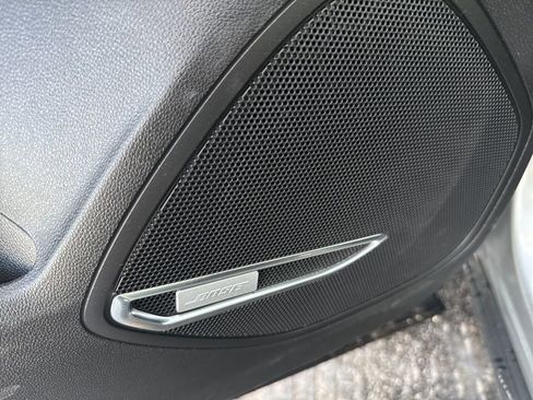 Used 2024 Buick Envision Sport Touring image 9