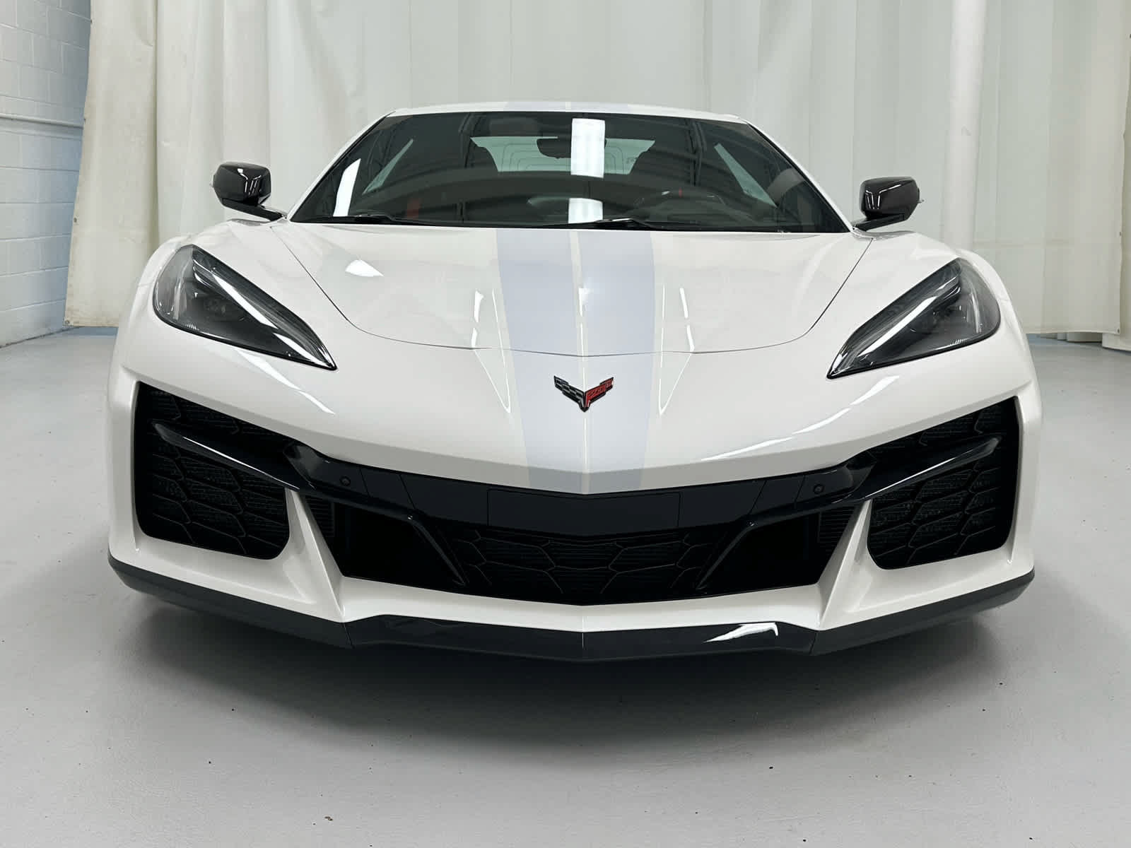 Used 2023 Chevrolet Corvette Z06 RWD image 12