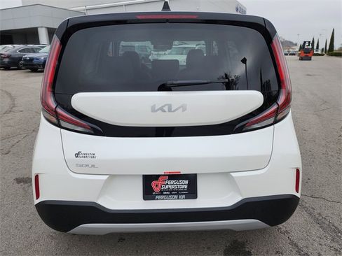 New 2025 Kia Soul LX w/ LX Technology Package image 4