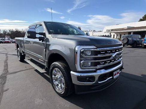 New 2026 Ford F350 Lariat w/ Lariat Ultimate Package image 2