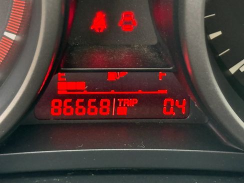 Used 2010 MAZDA MAZDA3 i Touring FWD image 9