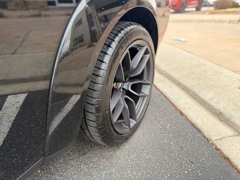Used 2019 Dodge Challenger R/T Scat Pack RWD image 16