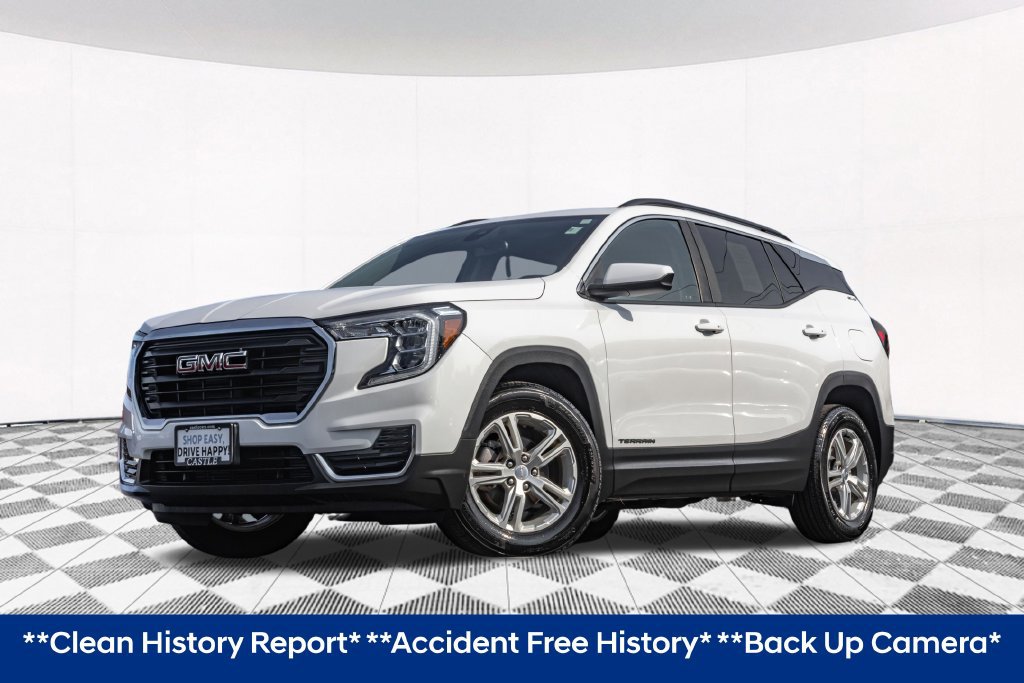 Used 2023 GMC Terrain SLE w/ Driver Convenience Package FWD image 2