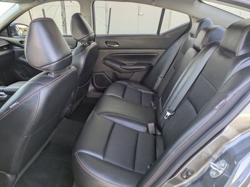 Used 2022 Nissan Altima 2.5 SR w/ Midnight Edition Package image 27