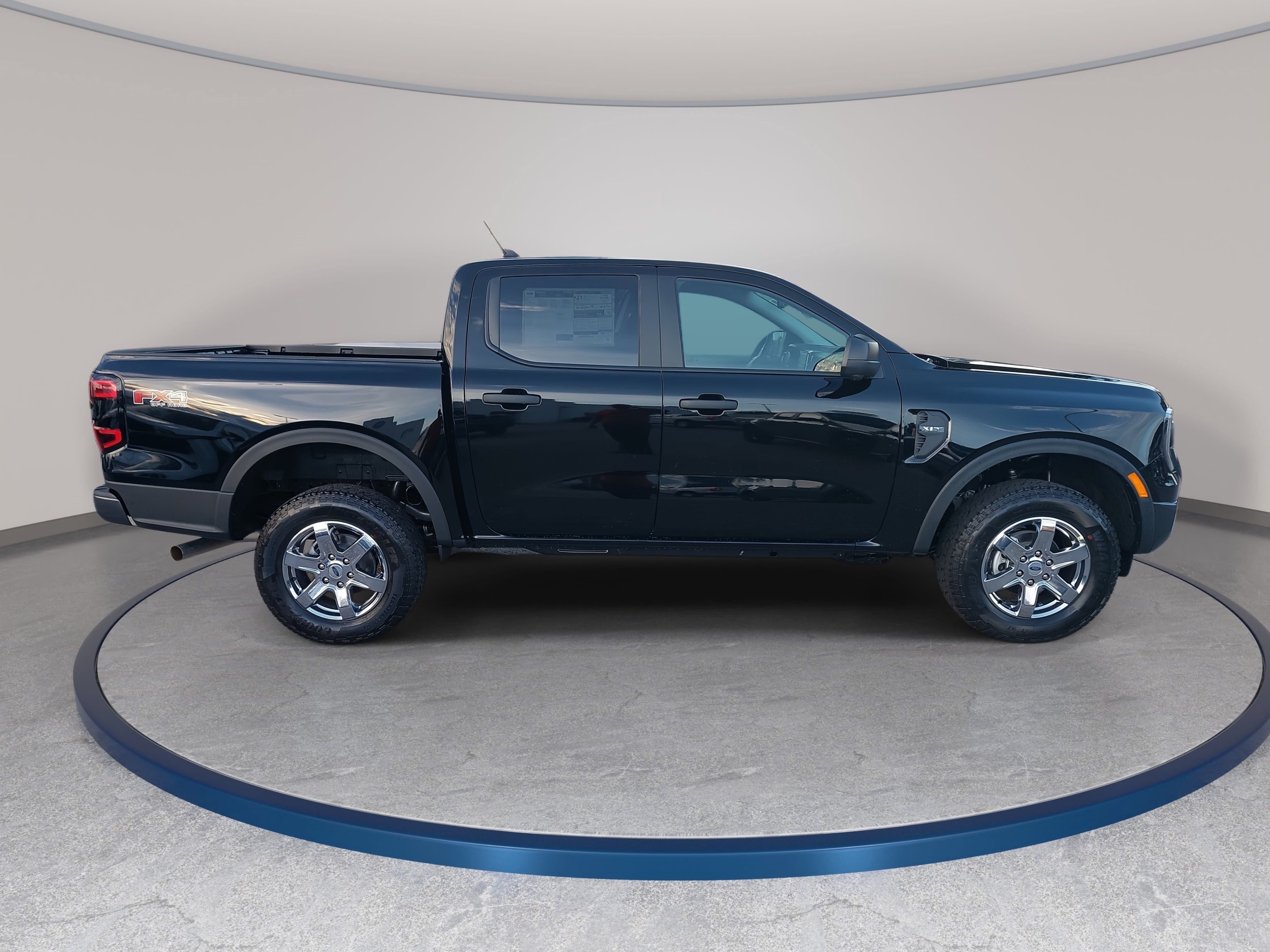 New 2026 Ford Ranger XLT w/ Equipment Group 301A High AWD/4WD image 4