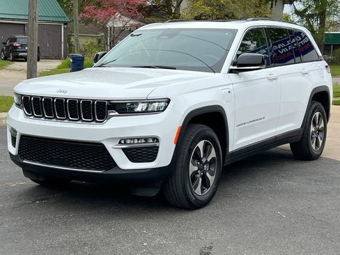 Used 2022 Jeep Grand Cherokee Limited 4xe AWD/4WD image 50