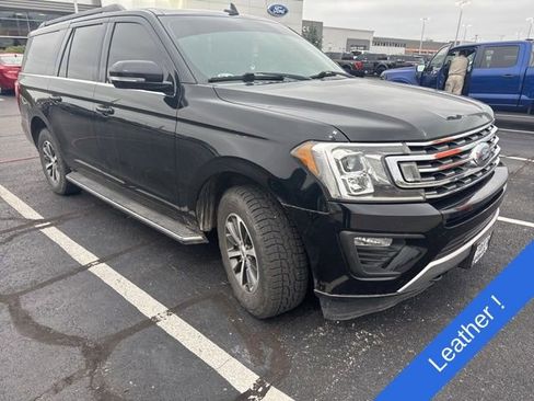 Used 2018 Ford Expedition Max XLT w/ Equipment Group 202A AWD/4WD image 3