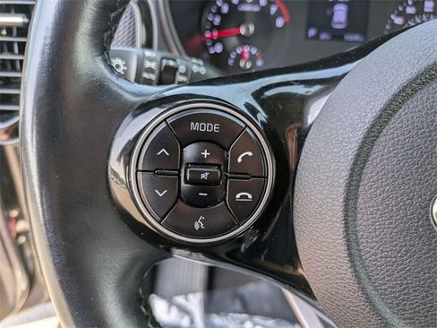 Used 2021 Kia Soul EX image 9
