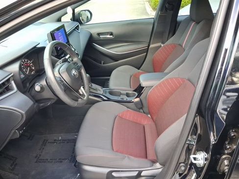 Used 2024 Toyota Corolla SE FWD image 12