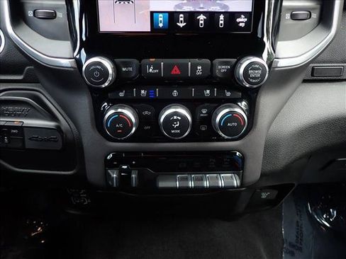 Used 2020 RAM 2500 Laramie AWD/4WD image 17