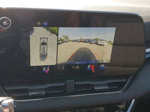 Certified 2025 Chevrolet Equinox RS w/ Safety and Technology Package AWD/4WD image 29