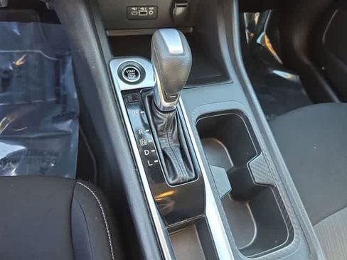 Used 2022 Nissan Sentra SV FWD image 41
