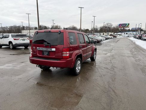 Used 2012 Jeep Liberty Sport image 3