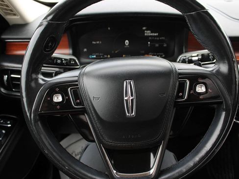 Used 2021 Lincoln Aviator Reserve w/ Elements Package Plus AWD/4WD image 18
