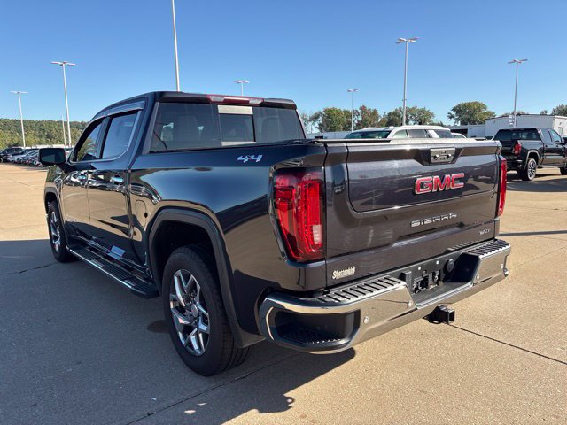 Used 2022 GMC Sierra 1500 SLT w/ SLT Premium Plus Package AWD/4WD image 9