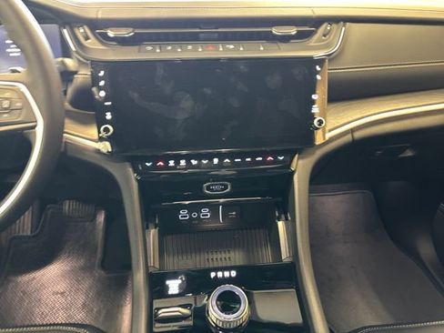 New 2026 Jeep Grand Cherokee L Limited image 12