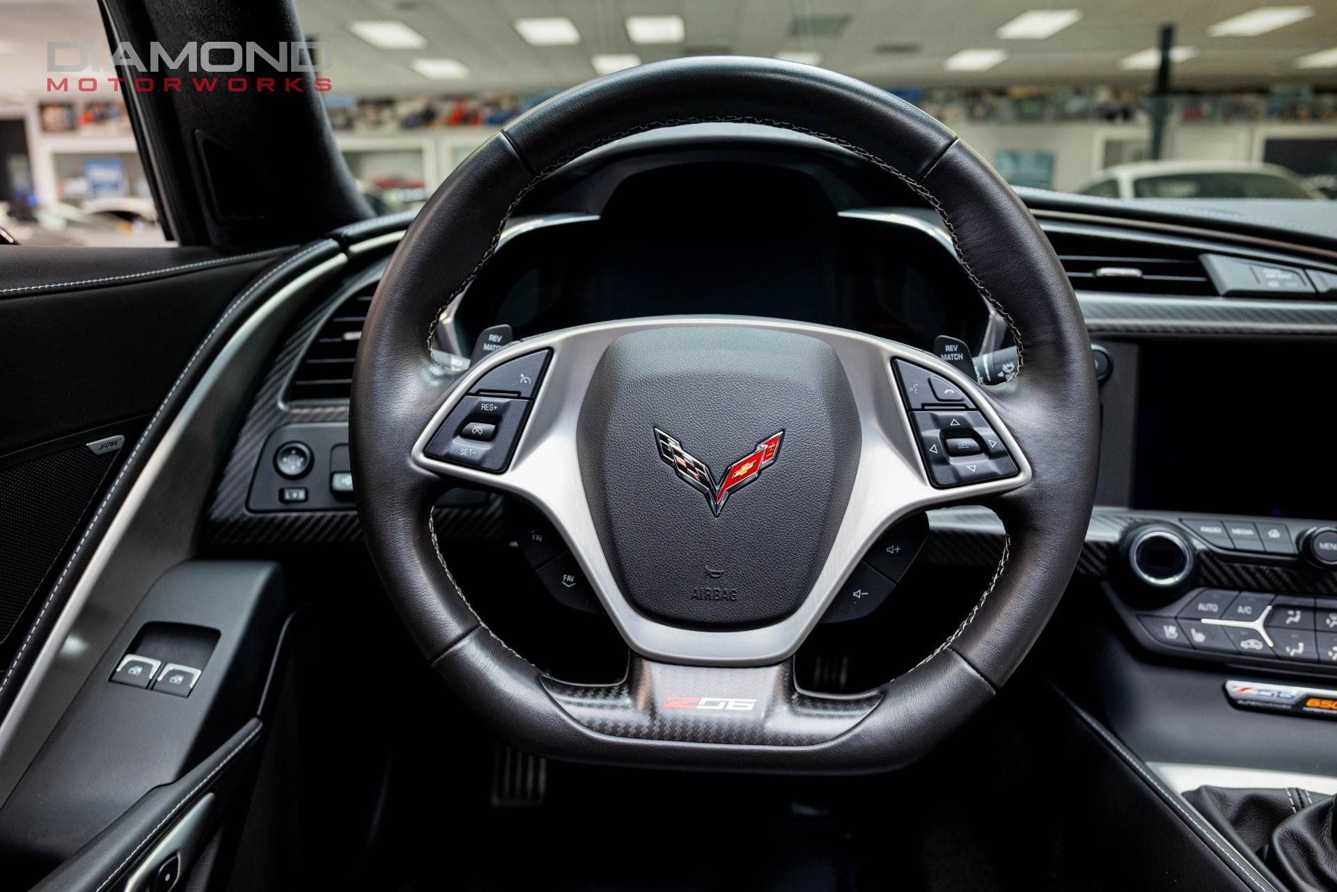 Used 2015 Chevrolet Corvette Z06 w/ 3LZ Preferred Equipment Group RWD image 67