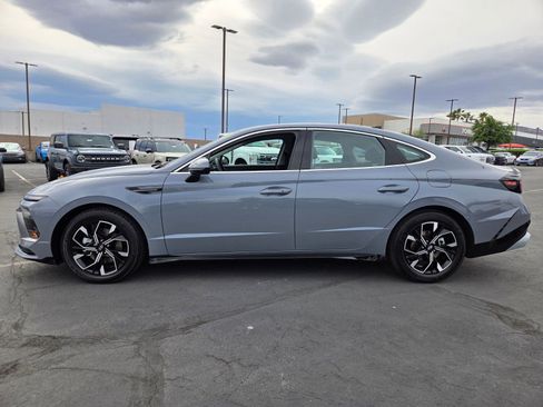 Used 2025 Hyundai Sonata SEL FWD image 3