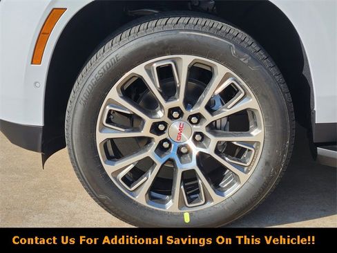 New 2026 GMC Yukon Denali w/ LPO, Floor Liner Package image 7