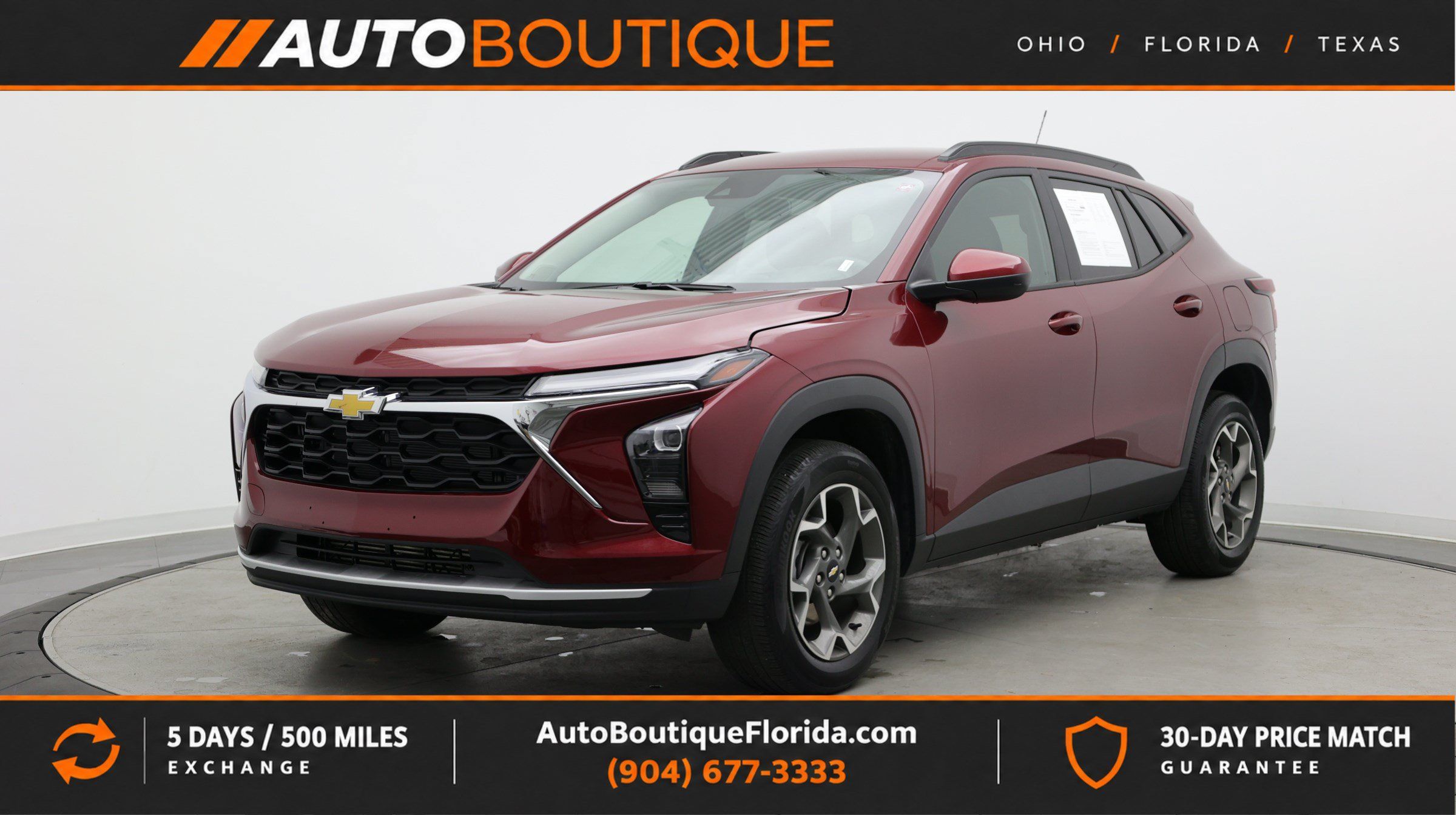 Used 2025 Chevrolet Trax LT FWD image 1
