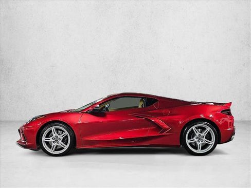 Used 2022 Chevrolet Corvette Stingray Premium Cpe w/ Z51 Performance Package RWD image 10
