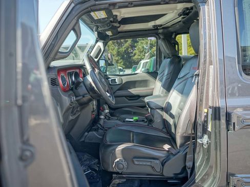 Used 2021 Jeep Wrangler Unlimited Rubicon image 12