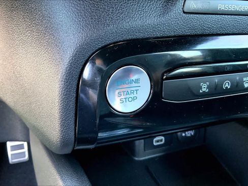 Used 2024 Ford Escape ST-Line w/ Tech Pack #1 FWD image 30