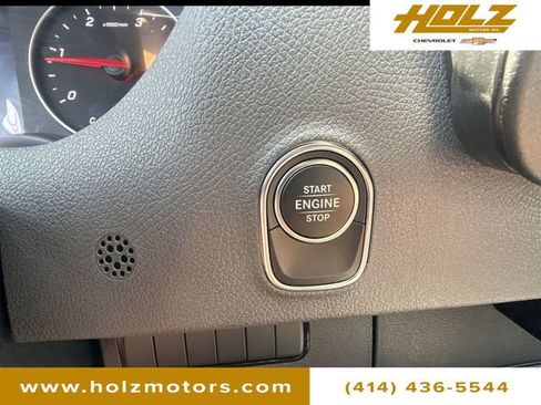 Used 2025 Mercedes-Benz Sprinter 2500 image 16