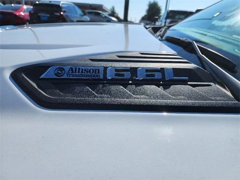 Used 2024 Chevrolet Silverado 2500 LT image 12