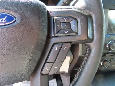 Used 2018 Ford F150 XLT w/ Equipment Group 302A Luxury AWD/4WD image 25