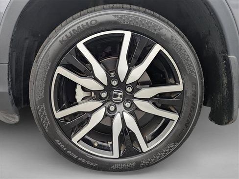 Used 2022 Honda Pilot Elite image 8