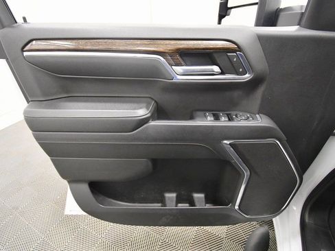 Used 2024 GMC Sierra 1500 Elevation w/ Max Trailering Package image 13