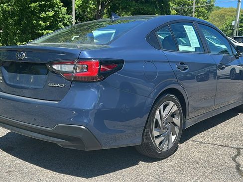 Used 2024 Subaru Legacy Limited AWD/4WD image 9