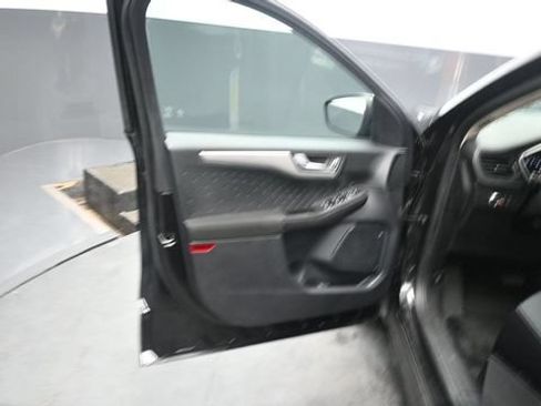 Used 2020 Ford Escape SE AWD/4WD image 10