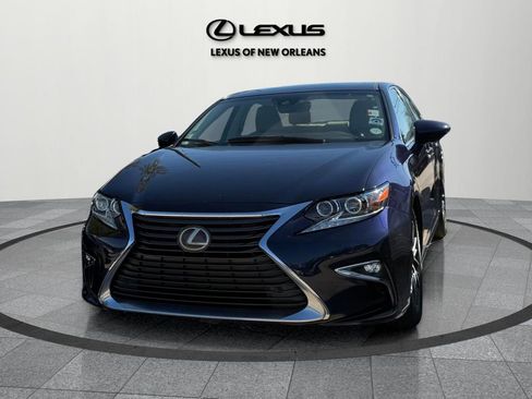 Used 2017 Lexus ES 350 image 3