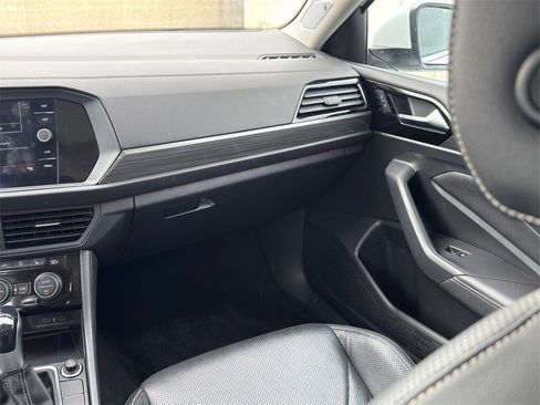 Used 2022 Volkswagen Jetta SEL image 26