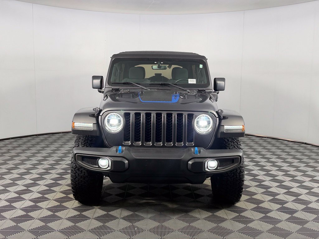 Used 2022 Jeep Wrangler Unlimited Rubicon 4xe AWD/4WD image 3