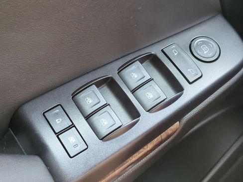 Used 2018 Chevrolet Tahoe LS w/ Max Trailering Package AWD/4WD image 26