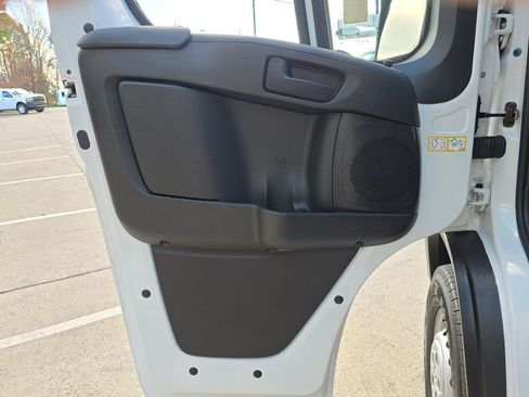Used 2025 RAM ProMaster 3500 w/ Safety Group image 26