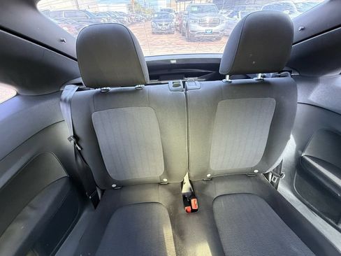 Used 2013 Volkswagen Beetle 2.5 FWD image 13