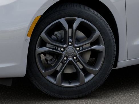 New 2026 Chrysler Pacifica Select AWD/4WD image 8
