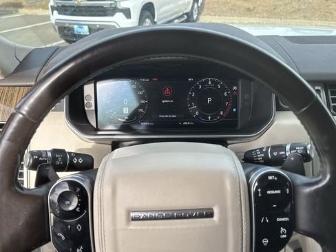 Used 2019 Land Rover Range Rover Long Wheelbase Supercharged image 11