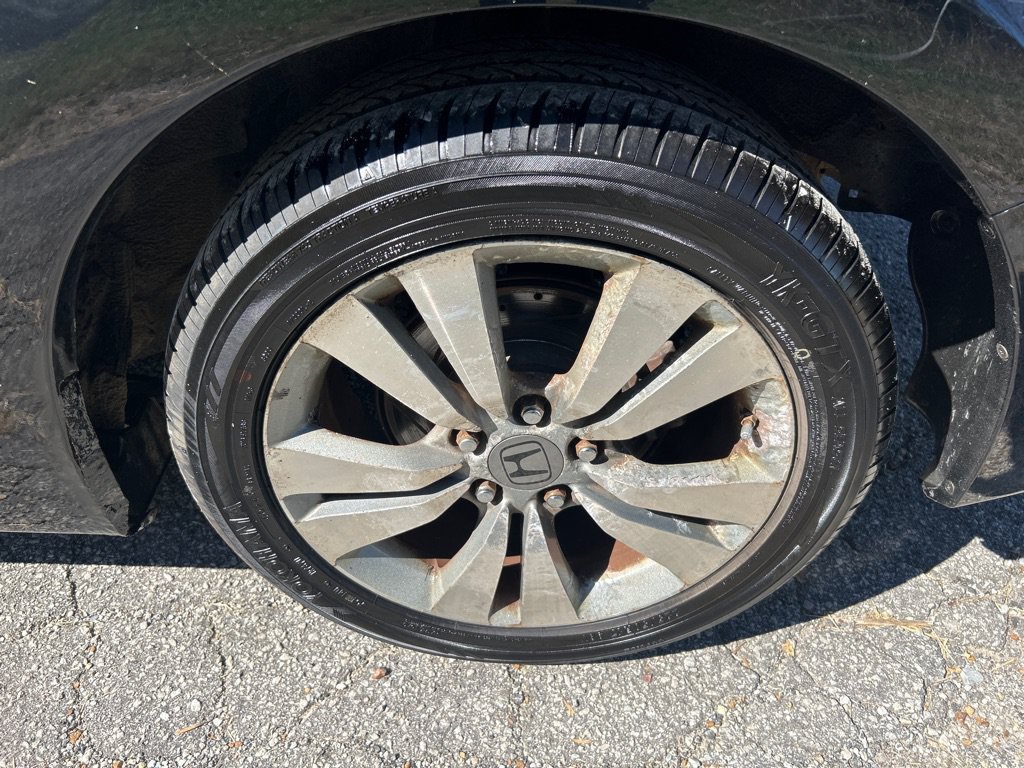 Used 2011 Honda Accord EX-L image 24