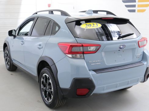 Used 2023 Subaru Crosstrek 2.0i Premium image 7